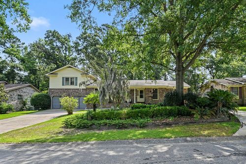 405 Red Fox Run, Summerville, SC, 29485-4813 | Card Image