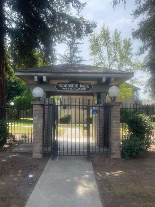 unit-106-4676 E Alamos Ave, Fresno, CA, 93726-1308 | Card Image