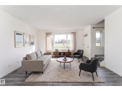 11363 22 Ave Nw, Edmonton, AB, T6J4V8 | Card Image