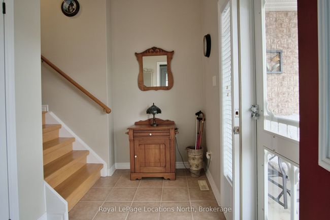 19 Whitfield Cres, House other with 3 bedrooms, 2 bathrooms and 4 parking in Elmvale ON | Image 9