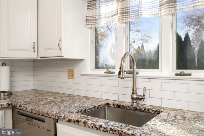 1 Currier Way, House other with 4 bedrooms, 2 bathrooms and null parking in EWING NJ | Image 8