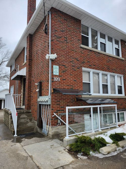 2-109 Bruce Street, Kitchener, ON, N2B1Y9 | Card Image