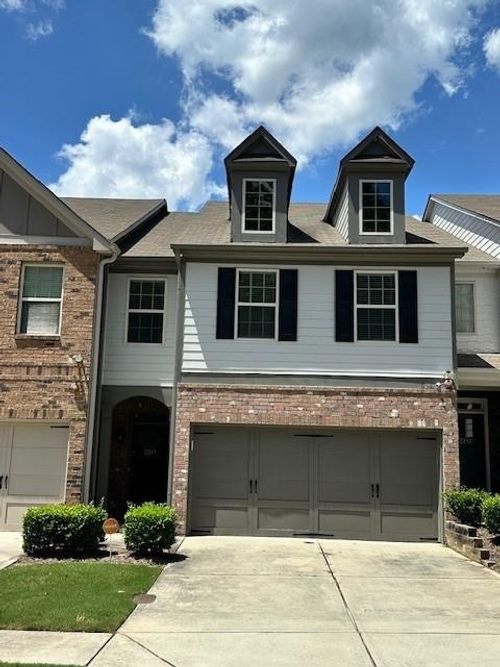 2249 Knoxhill Vw Se, Smyrna, GA, 30082-5252 | Card Image