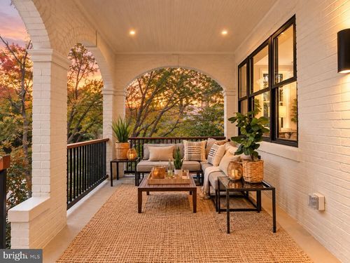 2815 Bellevue Ter Nw, WASHINGTON, DC, 20007-1367 | Card Image