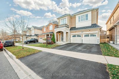 96 Bridlewood Blvd, House other with 4 bedrooms, 4 bathrooms and 6 parking in Whitby ON | Image 3