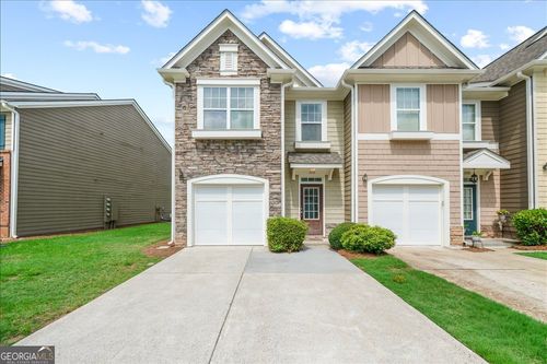 2052 Lakeshore Overlook Dr Nw, Kennesaw, GA, 30152-6713 | Card Image