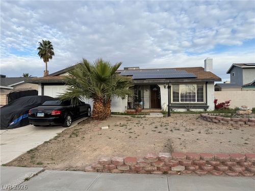 5594 Chestnut St, Las Vegas, NV, 89119-2810 | Card Image
