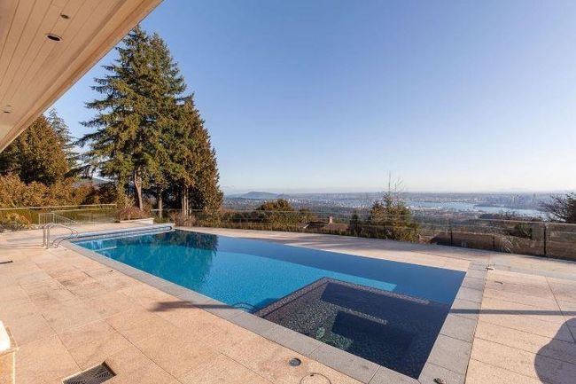 1167 Eyremount Drive, House other with 7 bedrooms, 8 bathrooms and 10 parking in West Vancouver BC | Image 36