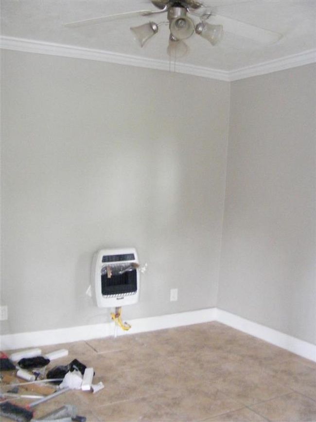 3210 Dennis St, House other with 2 bedrooms, 1 bathrooms and null parking in Houston TX | Image 7