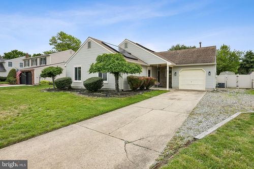 11 Old Mill Rd, SEWELL, NJ, 08080-1717 | Card Image