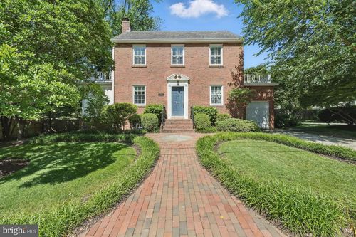 2306 Cameron Mills Rd, ALEXANDRIA, VA, 22302-3730 | Card Image