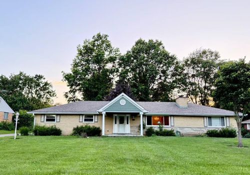 7911 Meadowbrook Dr, Mason, OH, 45040-9610 | Card Image