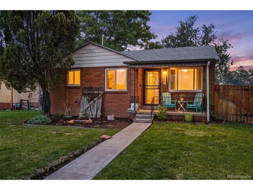 3280 Niagara St, Denver, CO, 80207-2212 | Card Image