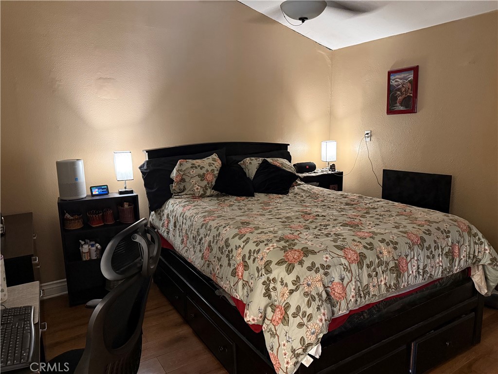 Residential in Fontana 5