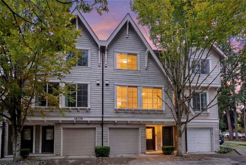 unit-103-18258 Ne 96th Way, Redmond, WA, 98052-8639 | Card Image