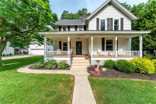 128 Forest Hill Dr, Avon Lake, OH, 44012-1716 | Card Image
