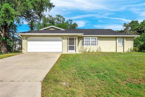1018 Presque Isle Dr, PORT CHARLOTTE, FL, 33952-1685 | Card Image