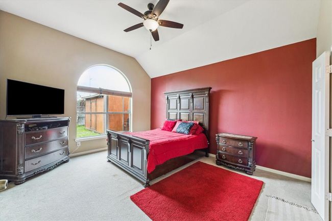 Primary Bedroom | Image 12