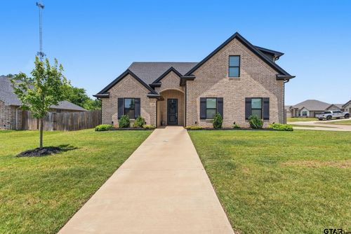 135 Amanda Ave, Bullard, TX, 75757-9739 | Card Image