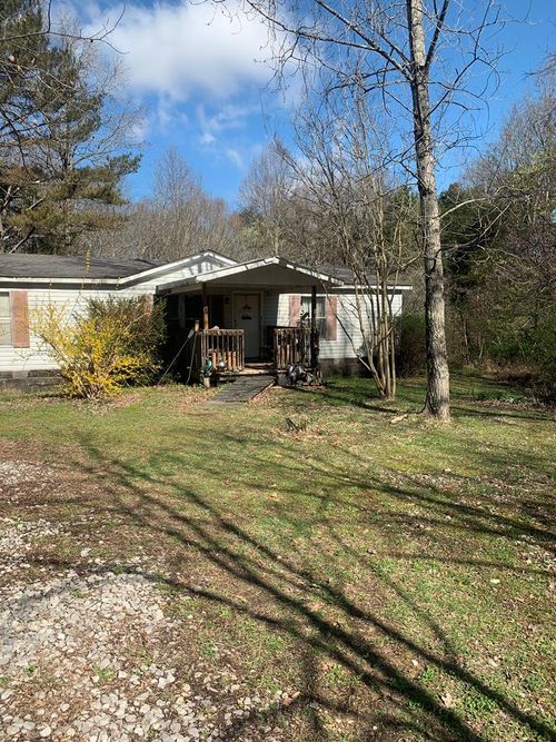 7395 Andkoo Rd, Baxter, TN, 38544-4559 | Card Image