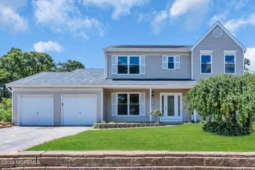 5 Buxton Ct, Barnegat, NJ, 08005-2058 | Card Image