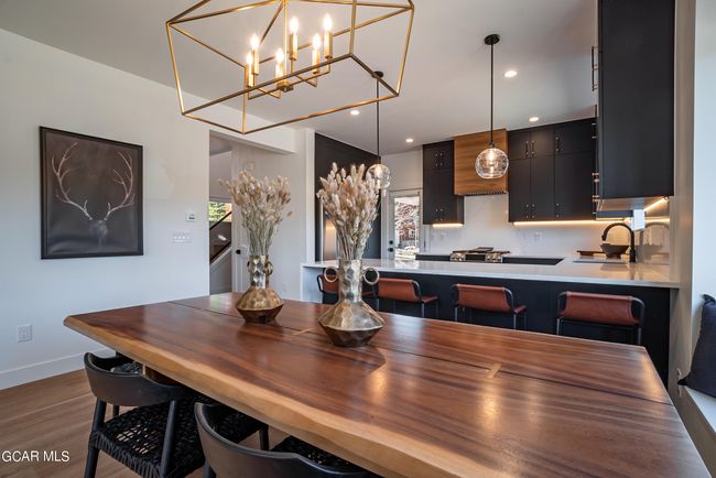 **Staged Photos of Bldg 1 (1058) | Image 10