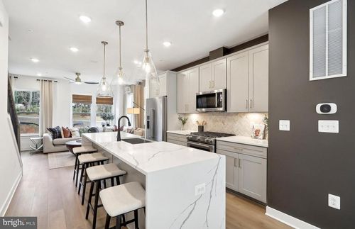 3041 Nina Clarke Dr, ROCKVILLE, MD, 20850-6579 | Card Image