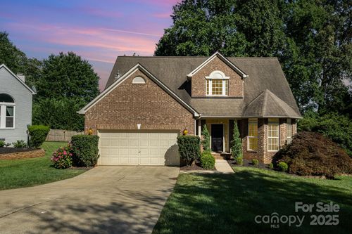 19509 Trintella Ln, Cornelius, NC, 28031-6340 | Card Image