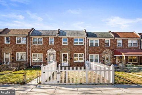 215 Grove Park Rd, BROOKLYN PARK, MD, 21225-2610 | Card Image