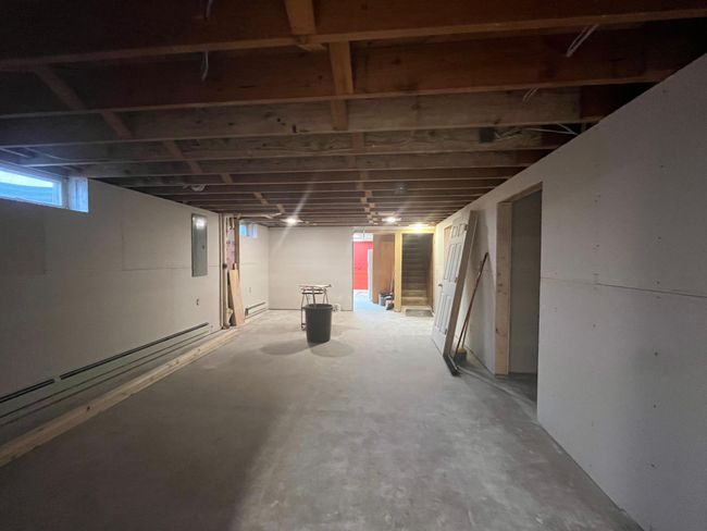 Family room lower level | Image 25
