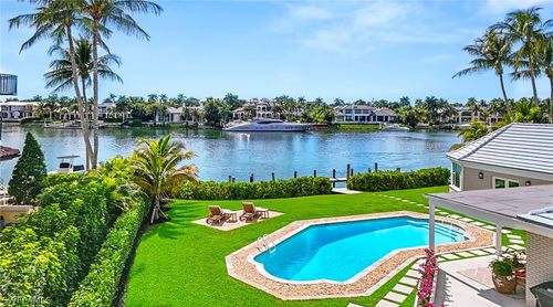 440 Kings Town Dr, NAPLES, FL, 34102-7825 | Card Image
