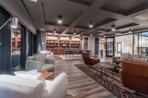 208-4315 S Congress Ave, Austin, TX, 78745-1105 | Card Image