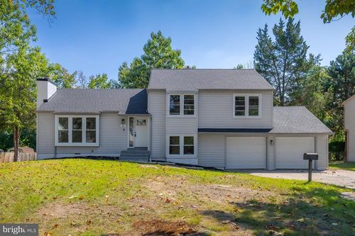 31 Quince Ct, MOUNT LAUREL, NJ, 08054-2525 | Card Image