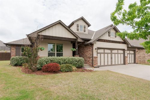 5909 Grandby Rd, Edmond, OK, 73034-1700 | Card Image