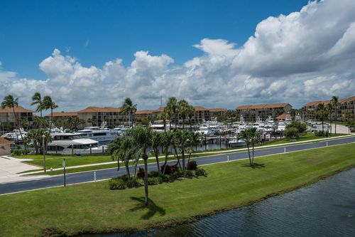 apt-306-901 Seafarer Cir, Jupiter, FL, 33477-9059 | Card Image