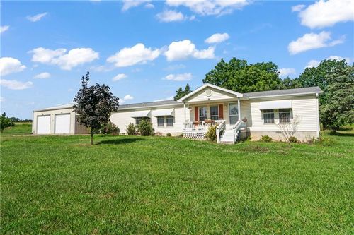 8045 Se 601 Rd, Collins, MO, 64738-8285 | Card Image
