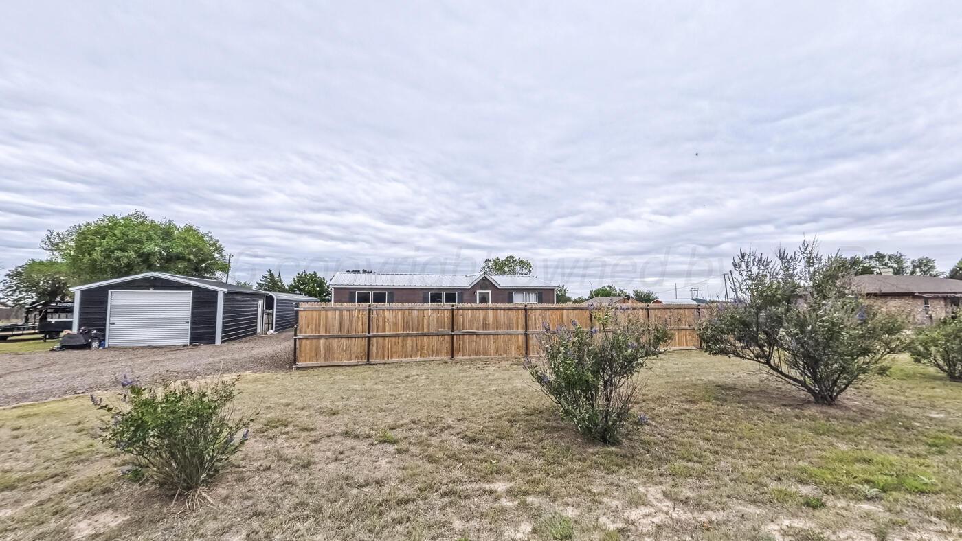 Residential in Fritch 2