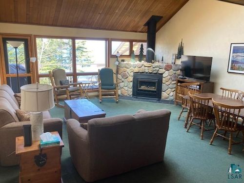 15-1555 Superior Shores Dr, Two Harbors, MN, 55616-2000 | Card Image
