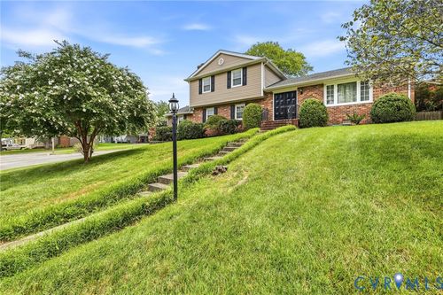 3737 Perthshire Ln, Colonial Heights, VA, 23834-2637 | Card Image