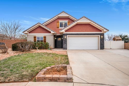 179 S 435 West Cir, Ivins, UT, 84738-4900 | Card Image