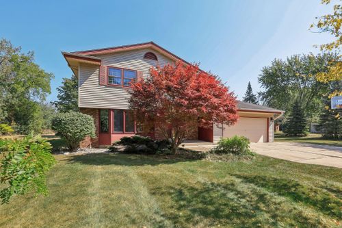 11404 N Country View Dr, Mequon, WI, 53092 | Card Image