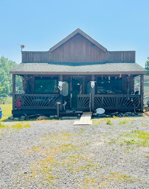 4626 Pine Grove Rd, Crab Orchard, KY, 40419-8258 | Card Image