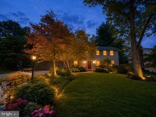 808 Mandy Ln, Camp Hill, PA, 17011-1535 | Card Image