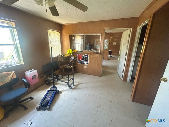 201 S Elm St, Home with 0 bedrooms, 0 bathrooms and null parking in Mart TX | Image 9