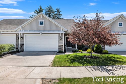 27-1026 Grosvenor Dr, Greenville, MI, 48838-3559 | Card Image