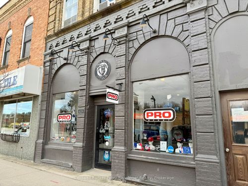 {{alt}} | Card Image