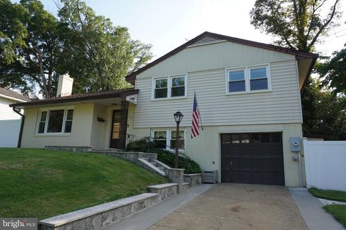 7425 Flora St, SPRINGFIELD, VA, 22150-3913 | Card Image