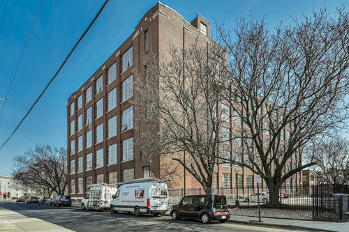 208-611 N Park Ave, Indianapolis, IN, 46204-1600 | Card Image