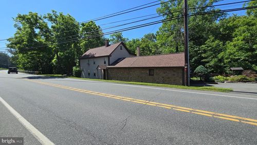 770 Gravel Pike, PALM, PA, 18070-1108 | Card Image