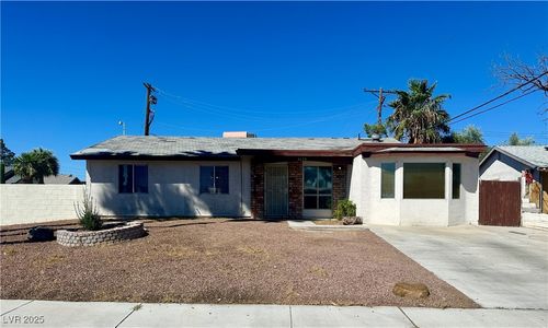 4628 Sawyer Ave, Las Vegas, NV, 89108-2856 | Card Image